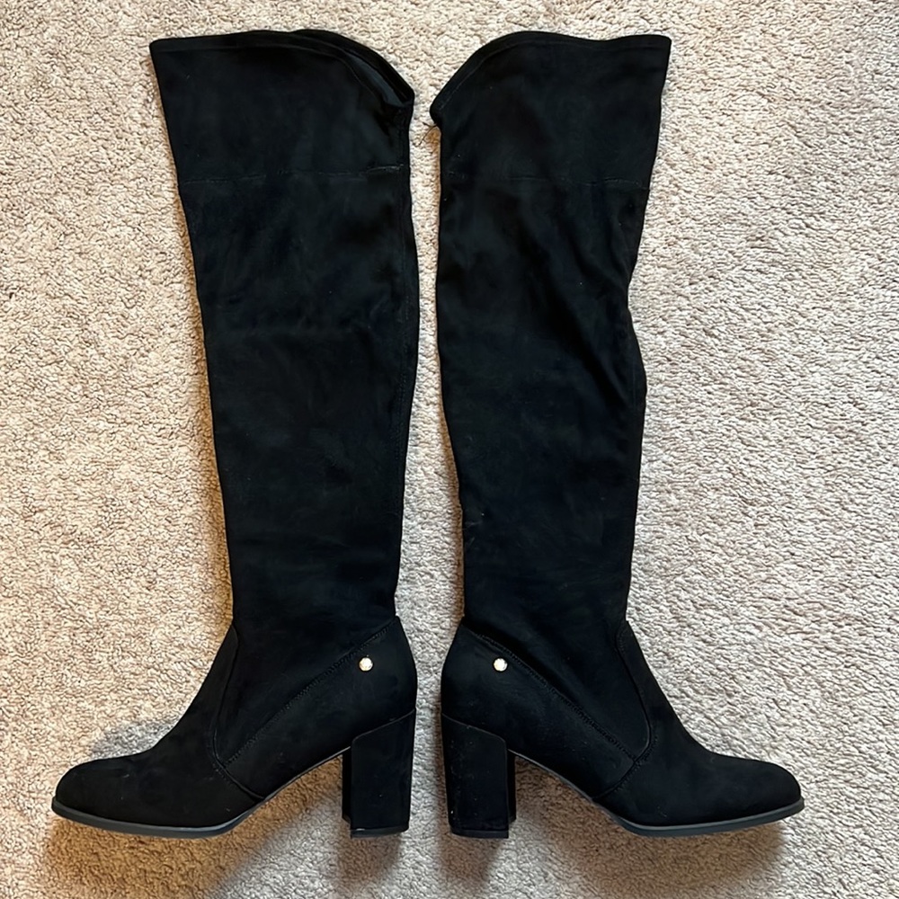 Liz Claiborne Black Knee High Boots